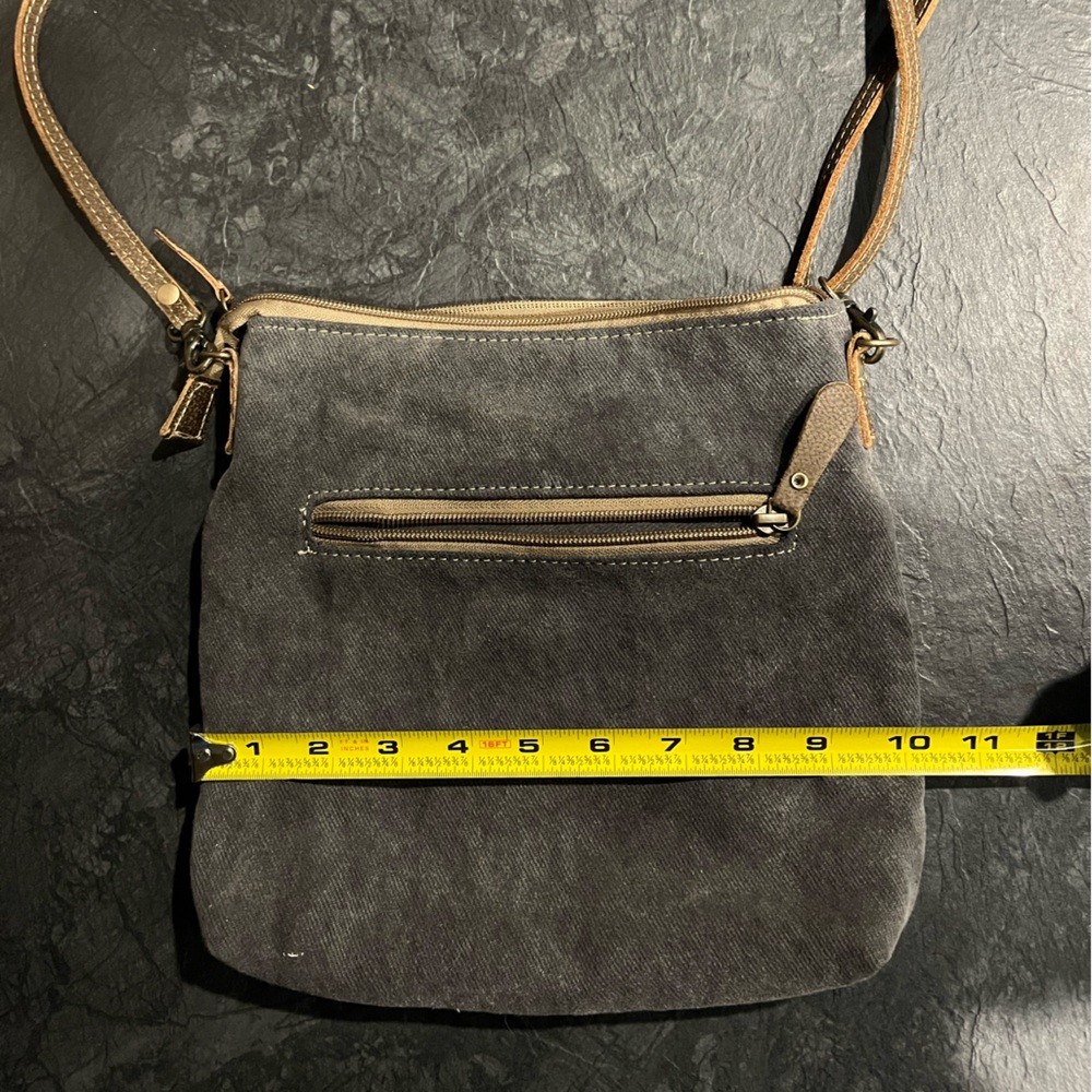 Myra Bag - Picture 3 of 4